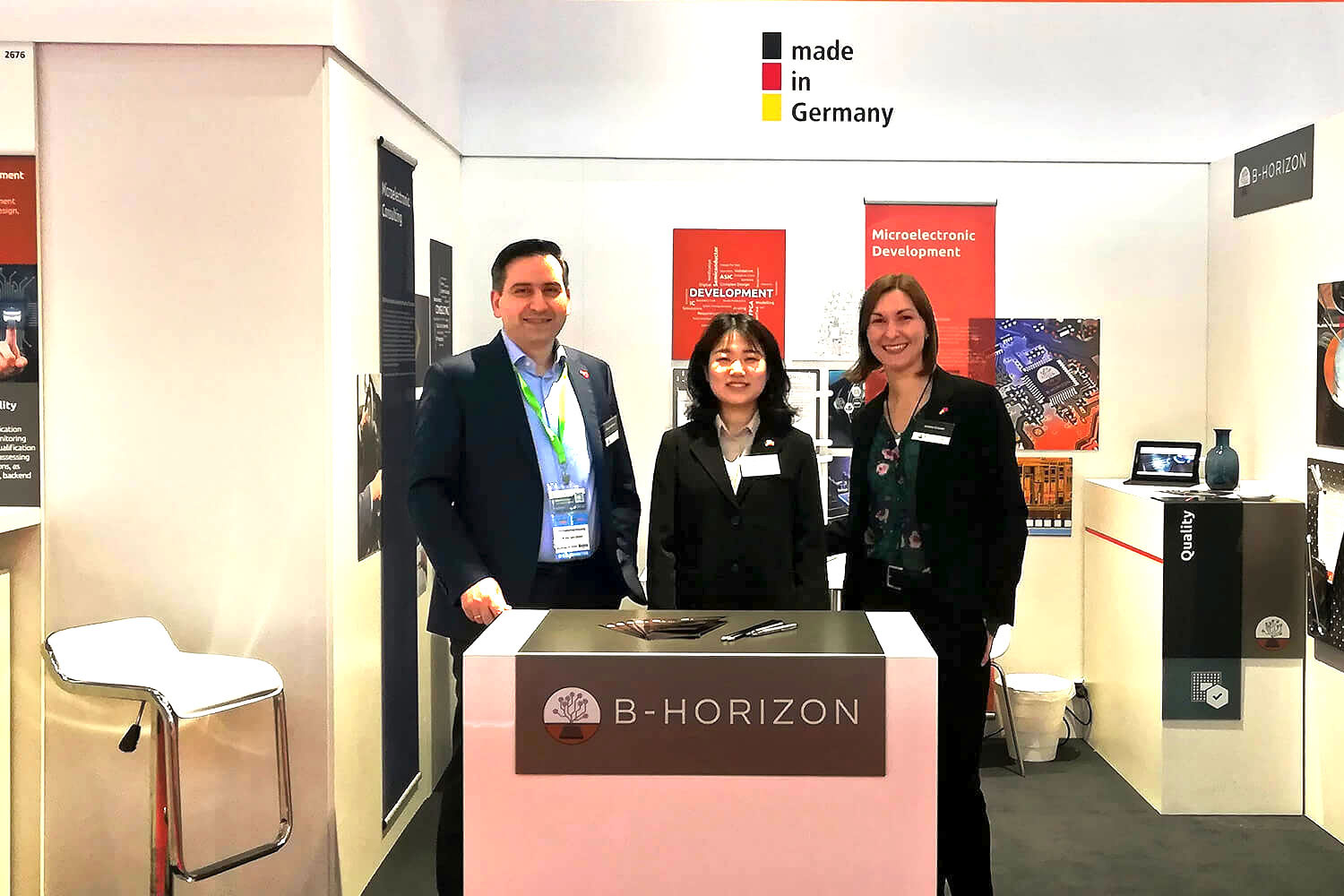 B-Horizon founder and CEO Mohammad Kabany together with Helena Krämer (Executive Management Assistant) and a English-Chinese translator at B-Horizon’s own booth at the SEMICON China in Shanghai.